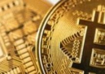 Торговая война Трампа стимулирует прогноз фунта до $1,60 и биткоина до $200 тыс.